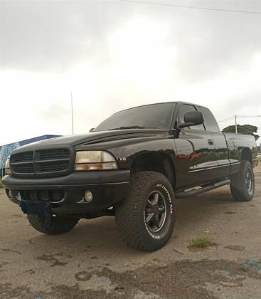 DODGE DAKOTA 3.9 SPORT 4X2 CE V6 12V GASOLINA 2P MANUAL